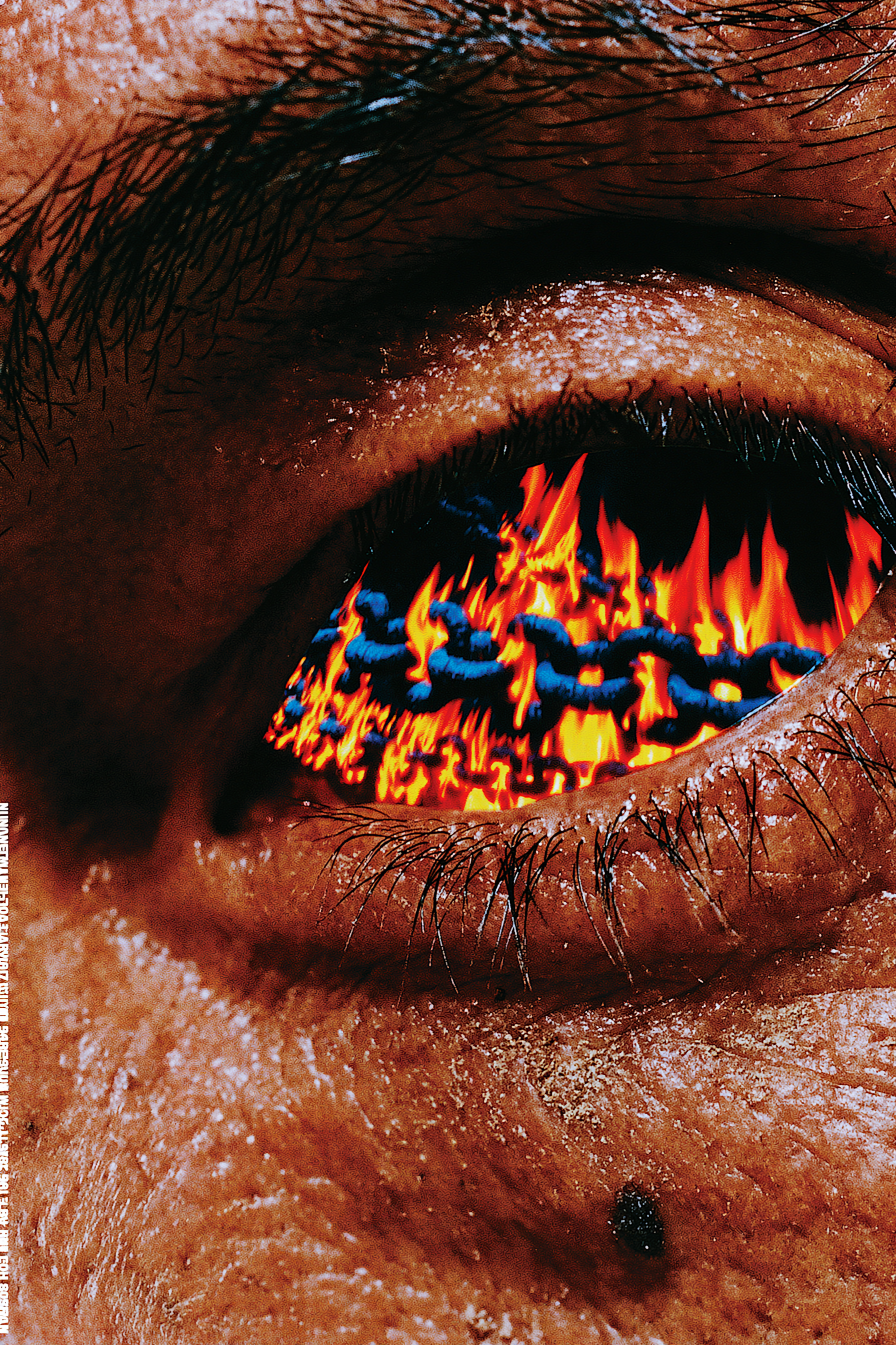 Burning Chains Reflected in a Stoic Eye